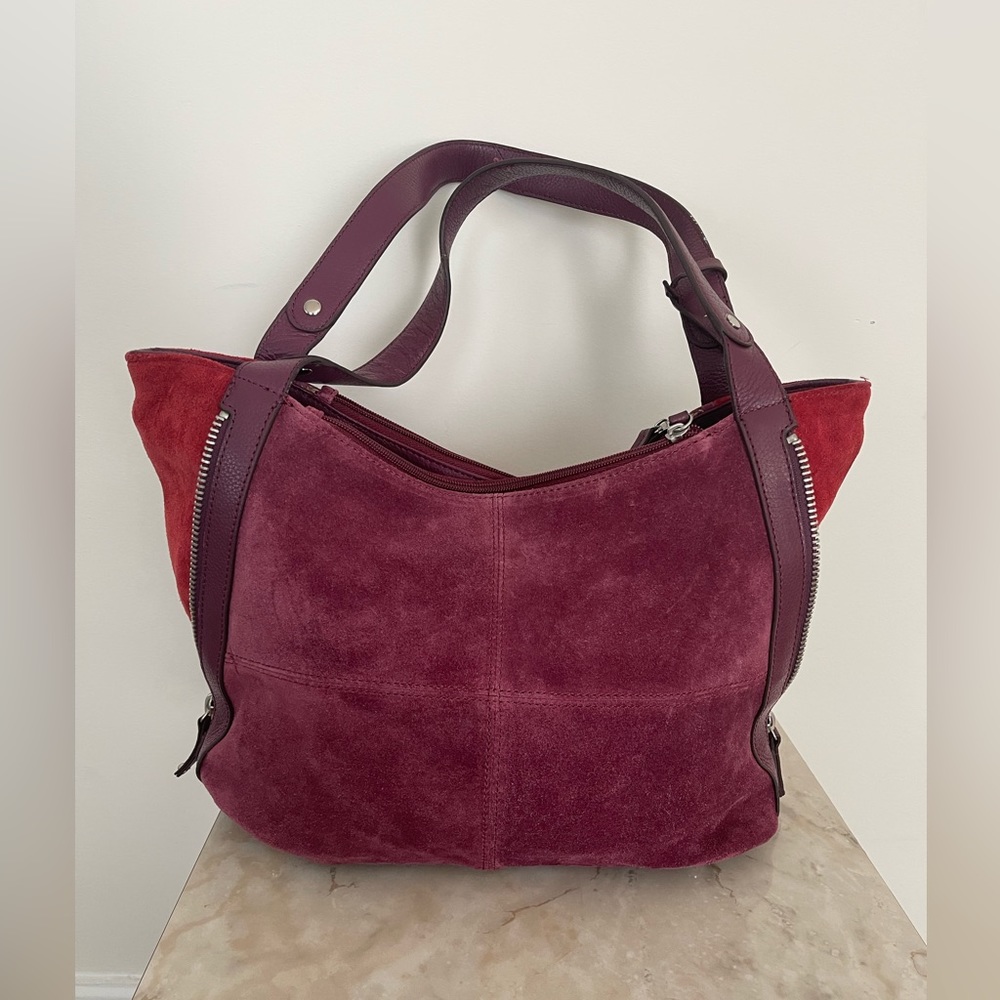 TIGNANELLO Maroon Red Color Block Suede Expandable Shopper Tote Hand Bag